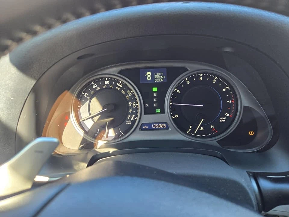 2006 Lexus IS 2nd Gen - Image 3 of 9