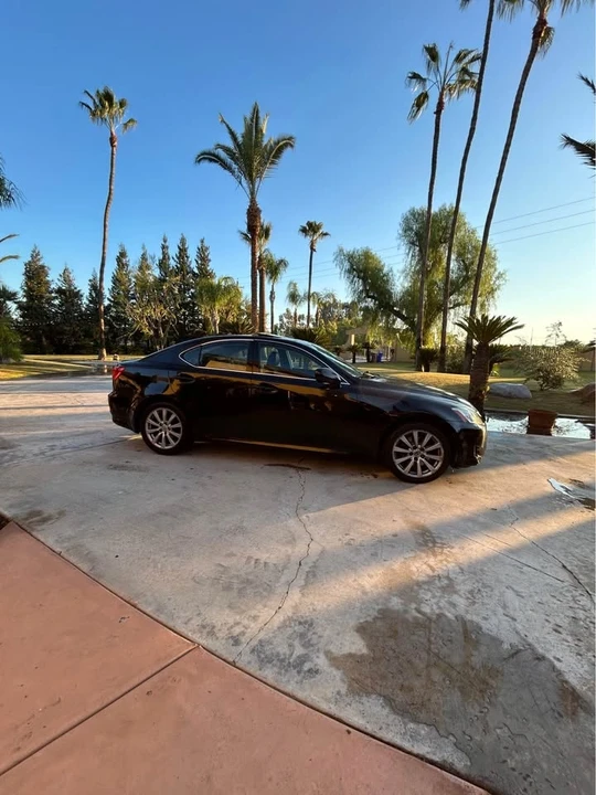 2006 Lexus IS 2nd Gen - Image 2 of 8