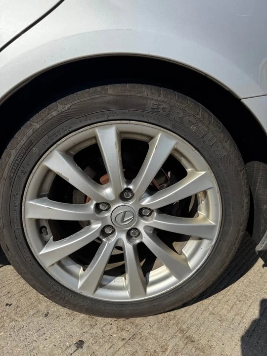 2006 Lexus IS 2nd Gen - Image 6 of 9