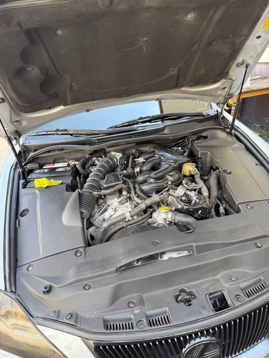 2006 Lexus IS 2nd Gen - Image 6 of 7
