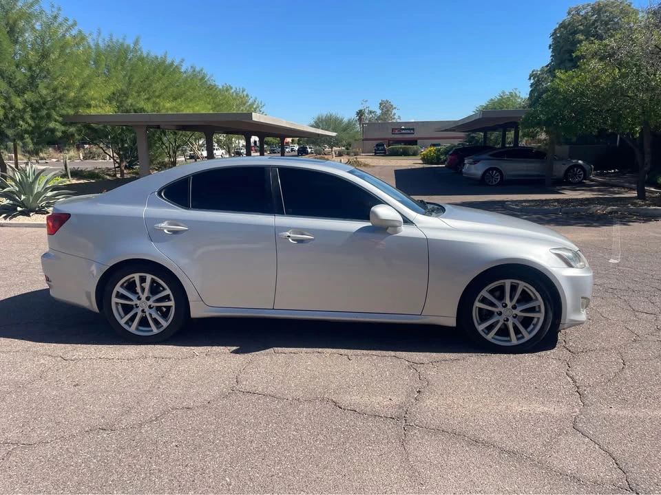2006 Lexus IS 2nd Gen - Image 4 of 16
