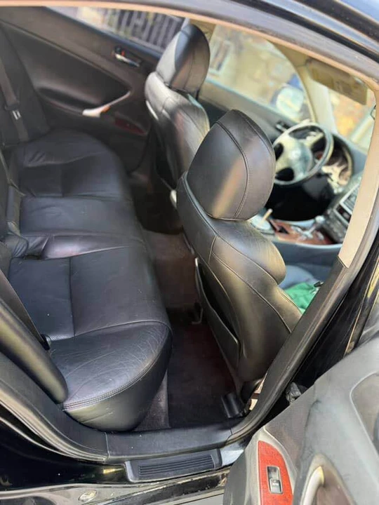 2006 Lexus IS 2nd Gen - Image 5 of 5