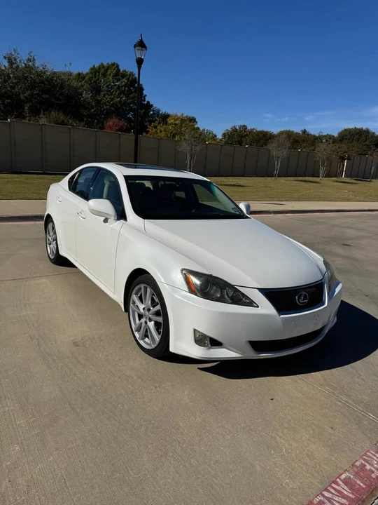 2006 Lexus IS 2nd Gen - Image 2 of 12