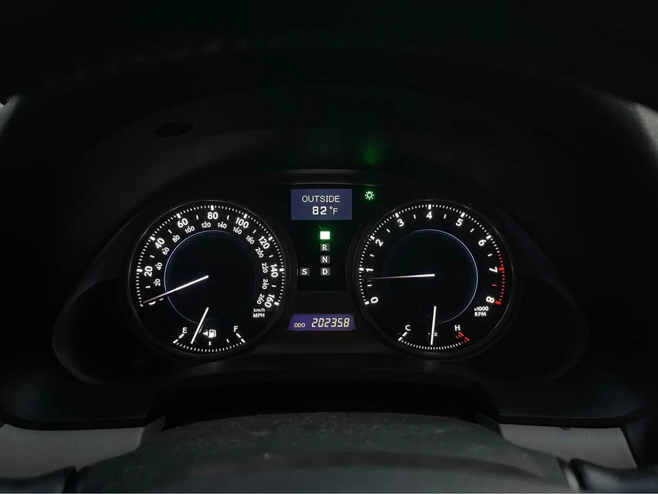 2006 Lexus IS 2nd Gen - Image 14 of 20