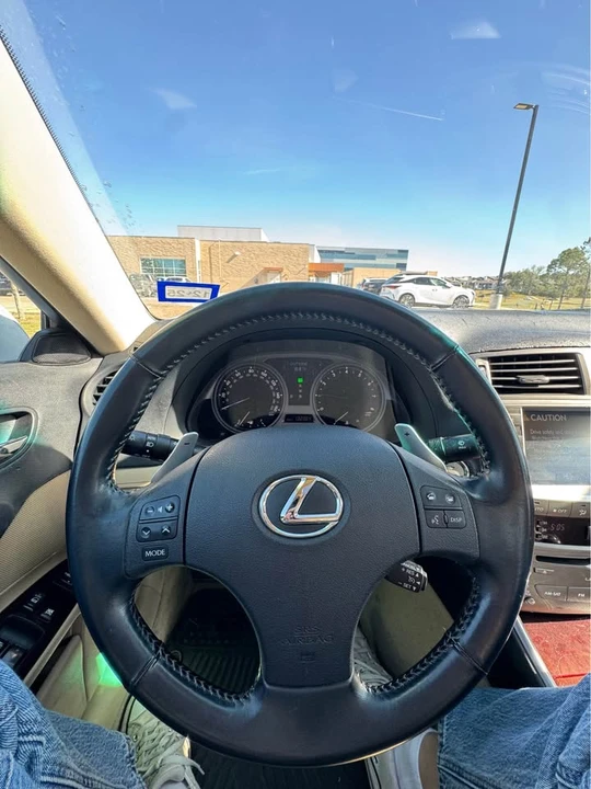 2006 Lexus IS 2nd Gen - Image 12 of 12
