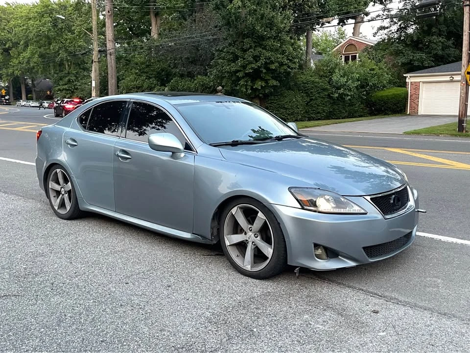 2006 Lexus IS 2nd Gen - Image 3 of 20