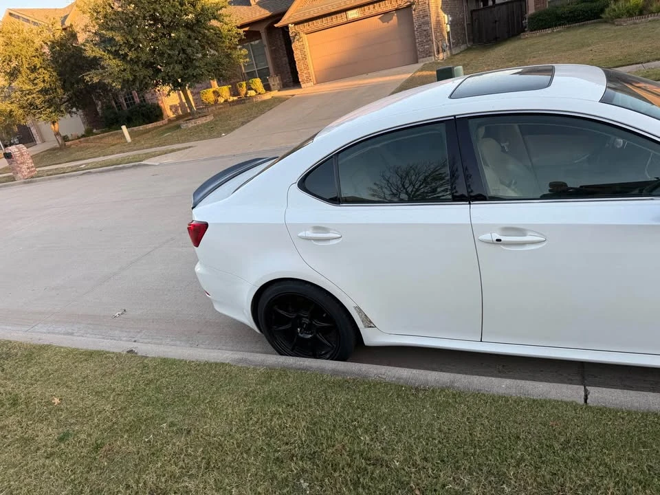 2006 Lexus IS 2nd Gen - Image 3 of 10