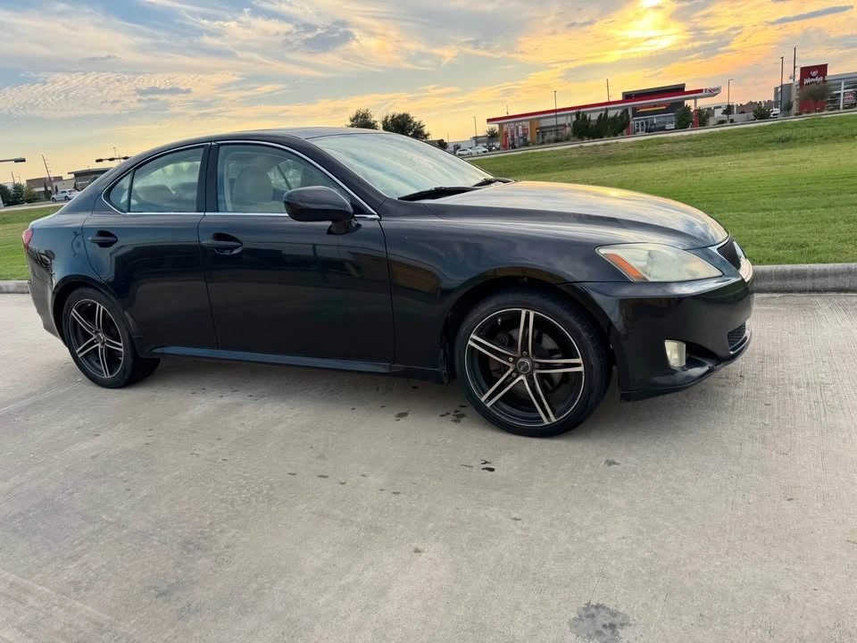 2006 Lexus IS 2nd Gen - Image 6 of 19
