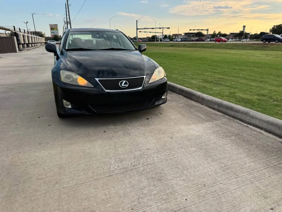 2006 Lexus IS 2nd Gen - Image 3 of 19