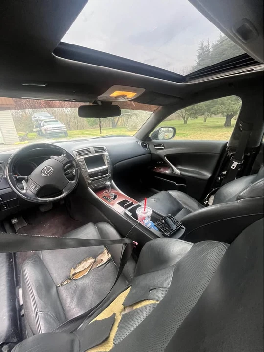 2006 Lexus IS 2nd Gen - Image 4 of 7