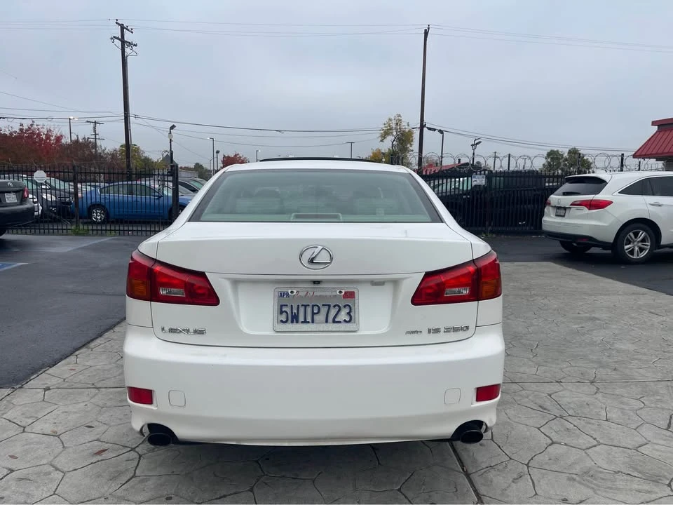 2006 Lexus IS 2nd Gen - Image 4 of 20