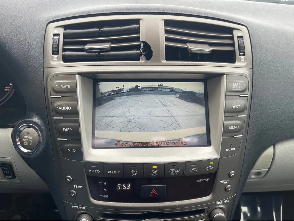 2006 Lexus IS 2nd Gen - Image 17 of 20