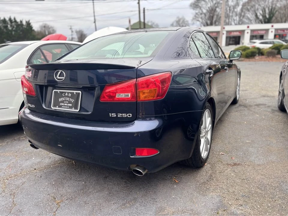 2006 Lexus IS 2nd Gen - Image 5 of 9
