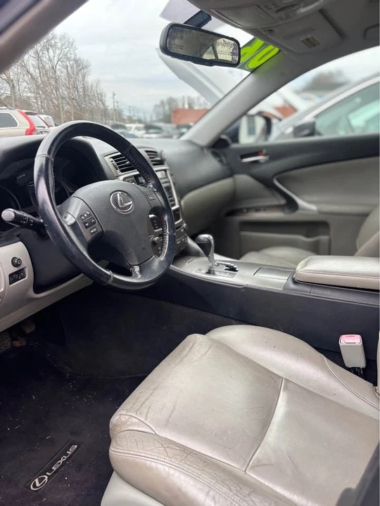 2006 Lexus IS 2nd Gen - Image 6 of 9