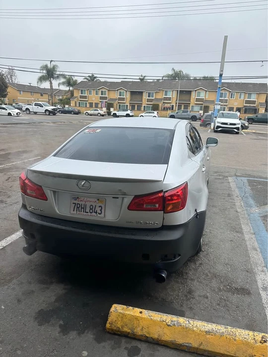 2006 Lexus IS 2nd Gen - Image 5 of 10