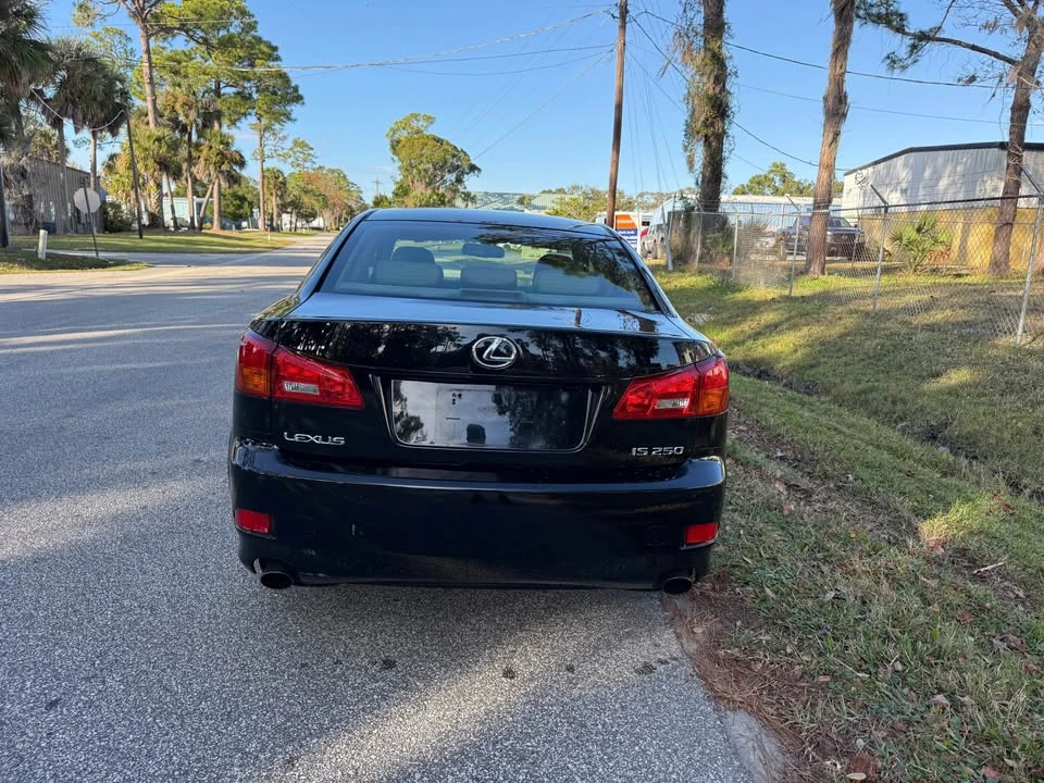 2006 Lexus IS 2nd Gen - Image 6 of 19