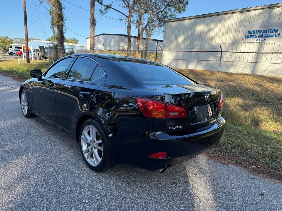 2006 Lexus IS 2nd Gen - Image 7 of 19