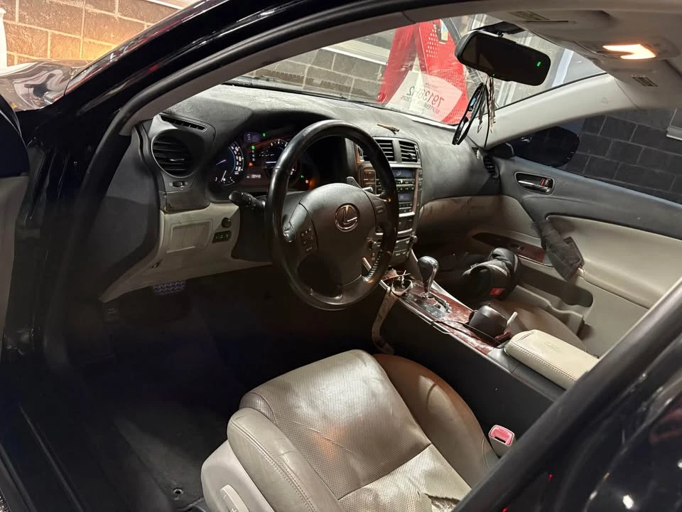 2006 Lexus IS 2nd Gen - Image 4 of 6