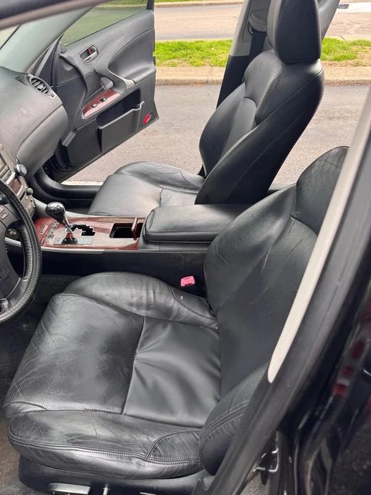 2006 Lexus IS 2nd Gen - Image 10 of 19