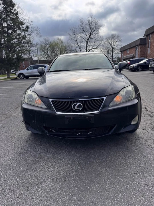 2006 Lexus IS 2nd Gen - Image 4 of 19