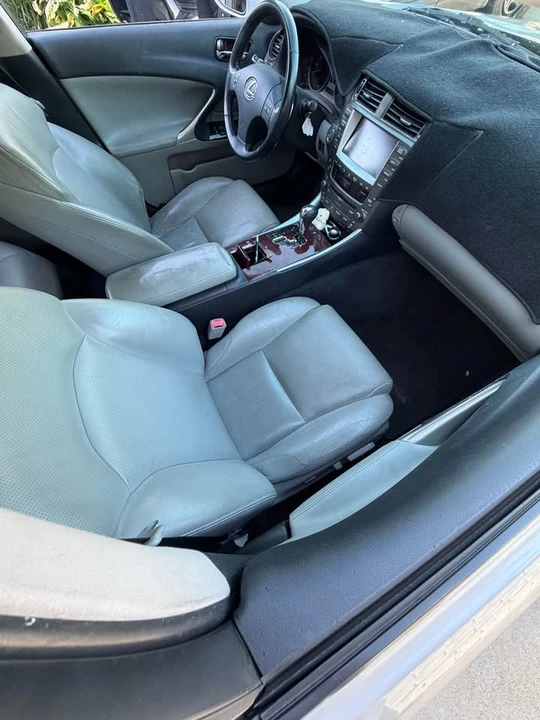 2006 Lexus IS 2nd Gen - Image 7 of 10