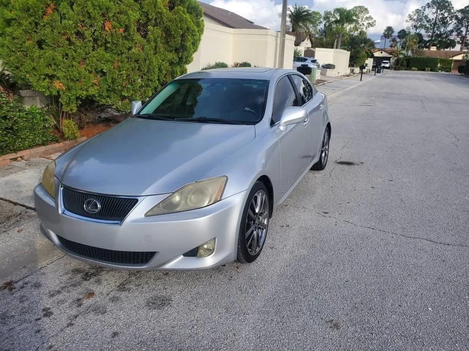 2006 Lexus IS 2nd Gen - Image 6 of 10