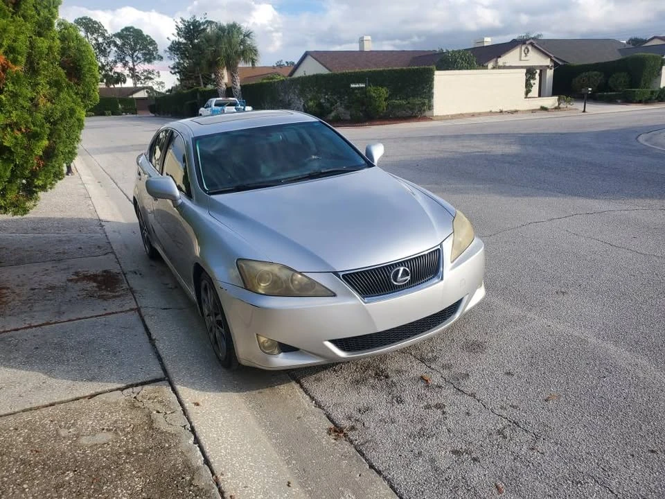 2006 Lexus IS 2nd Gen - Image 5 of 10