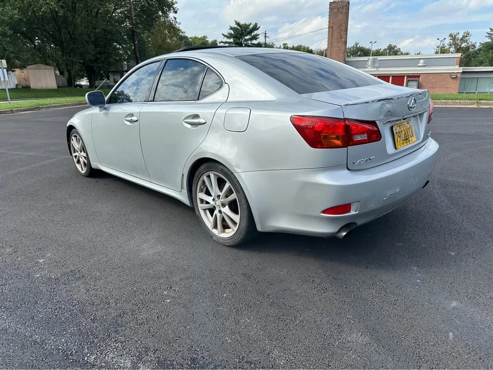 2006 Lexus IS 2nd Gen - Image 5 of 6