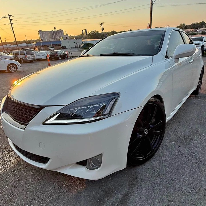 2006 Lexus IS 2nd Gen - Image 2 of 12