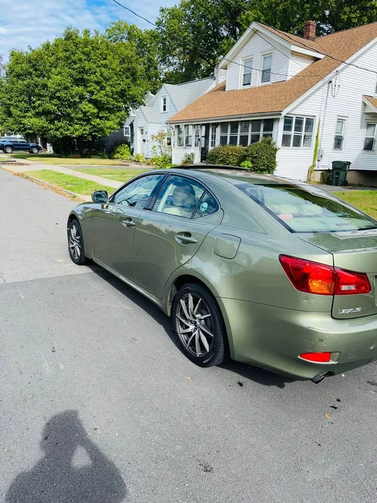 2006 Lexus IS 2nd Gen - Image 6 of 13