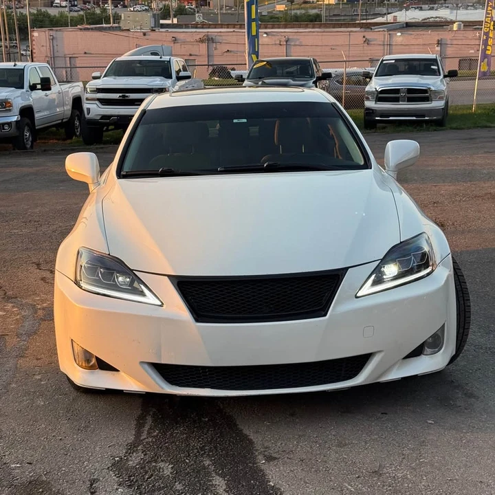 2006 Lexus IS 2nd Gen - Image 11 of 12
