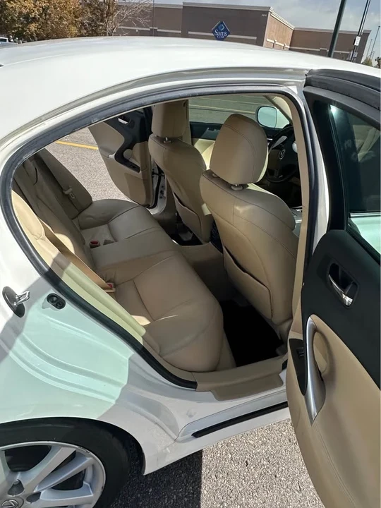 2006 Lexus IS 2nd Gen - Image 16 of 18