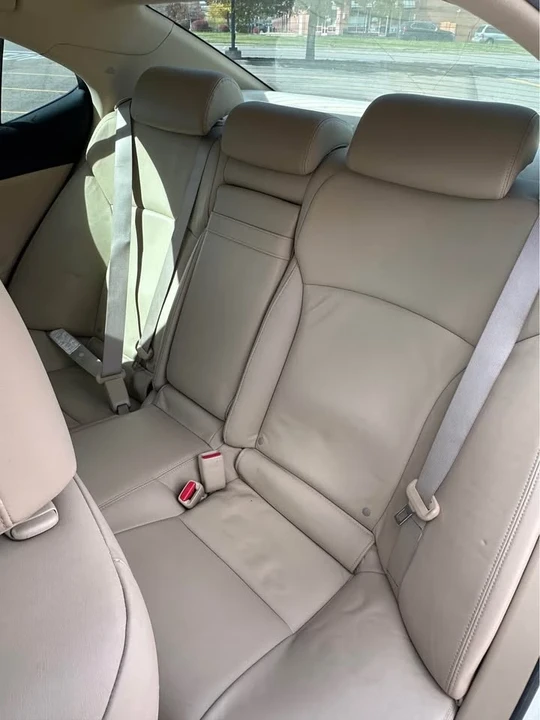 2006 Lexus IS 2nd Gen - Image 15 of 18