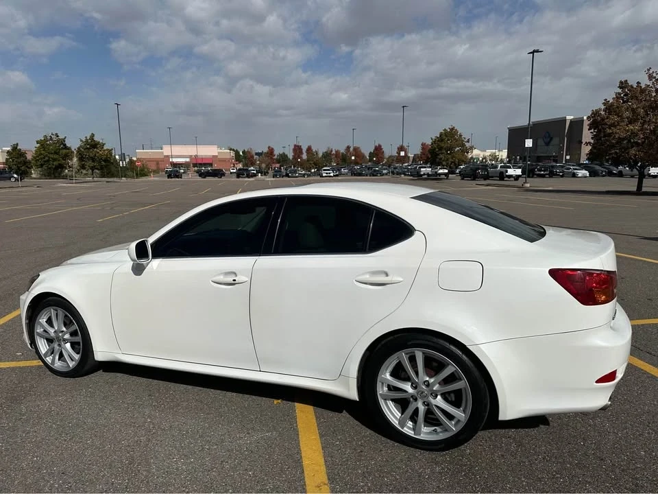 2006 Lexus IS 2nd Gen - Image 3 of 18