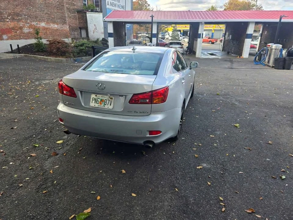 2006 Lexus IS 2nd Gen - Image 8 of 13