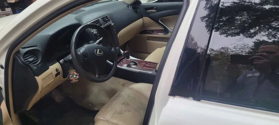 2006 Lexus IS 2nd Gen - Image 9 of 9