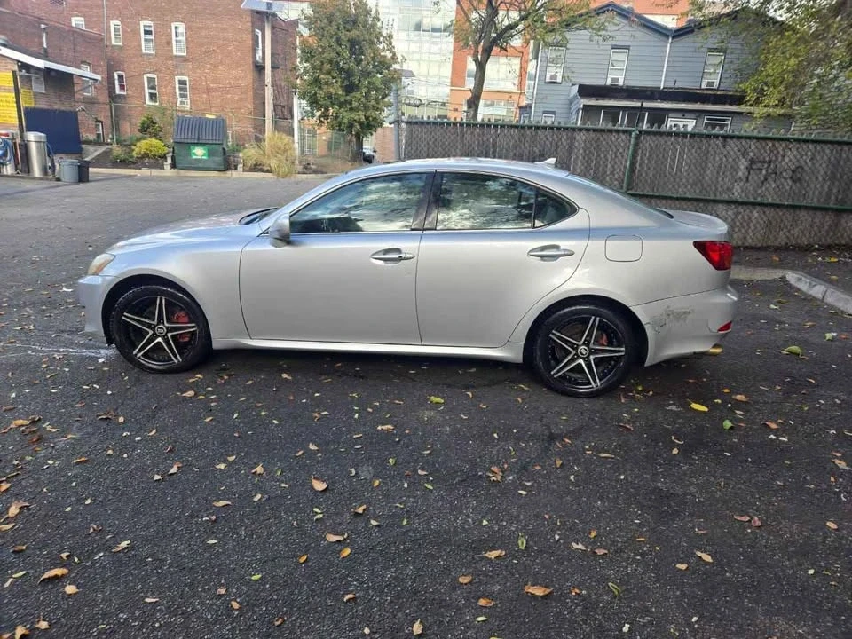 2006 Lexus IS 2nd Gen - Image 2 of 13