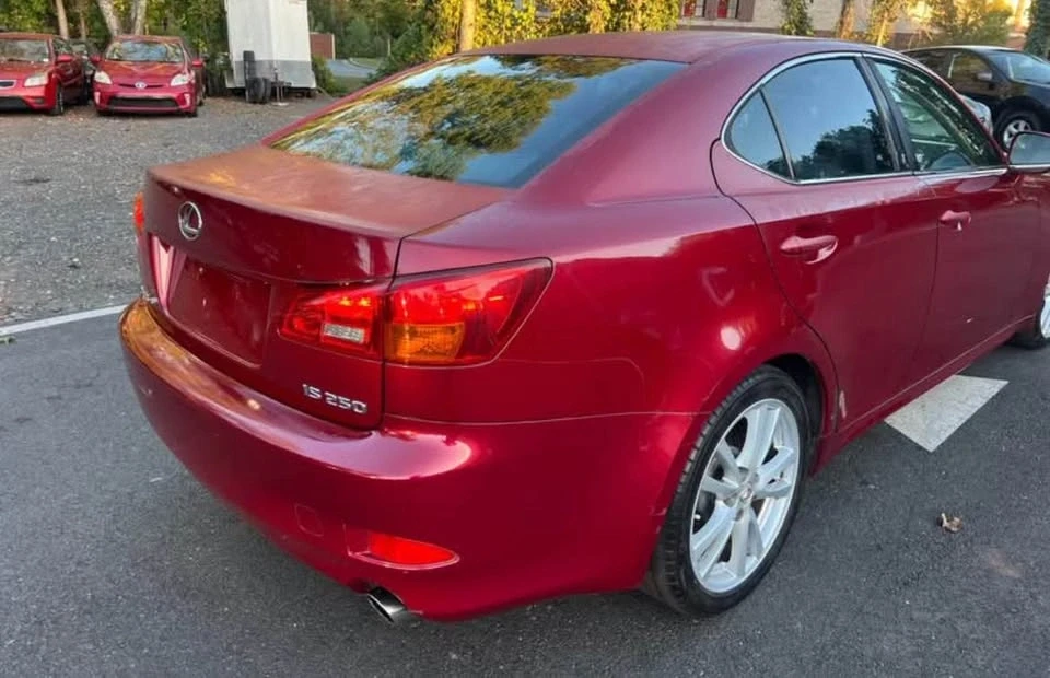 2006 Lexus IS 2nd Gen - Image 10 of 18