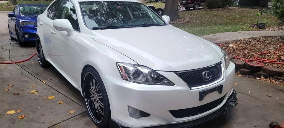 2006 Lexus IS 2nd Gen - Image 4 of 9