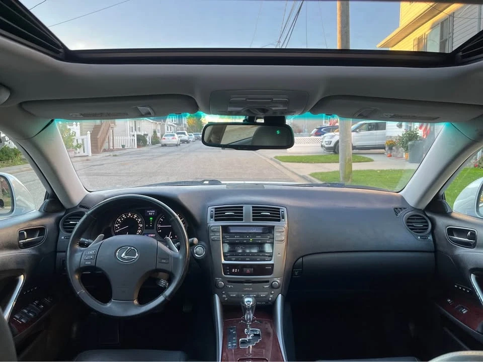 2006 Lexus IS 2nd Gen - Image 12 of 20