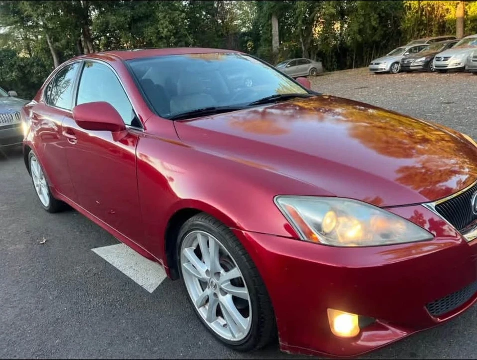 2006 Lexus IS 2nd Gen - Image 13 of 18