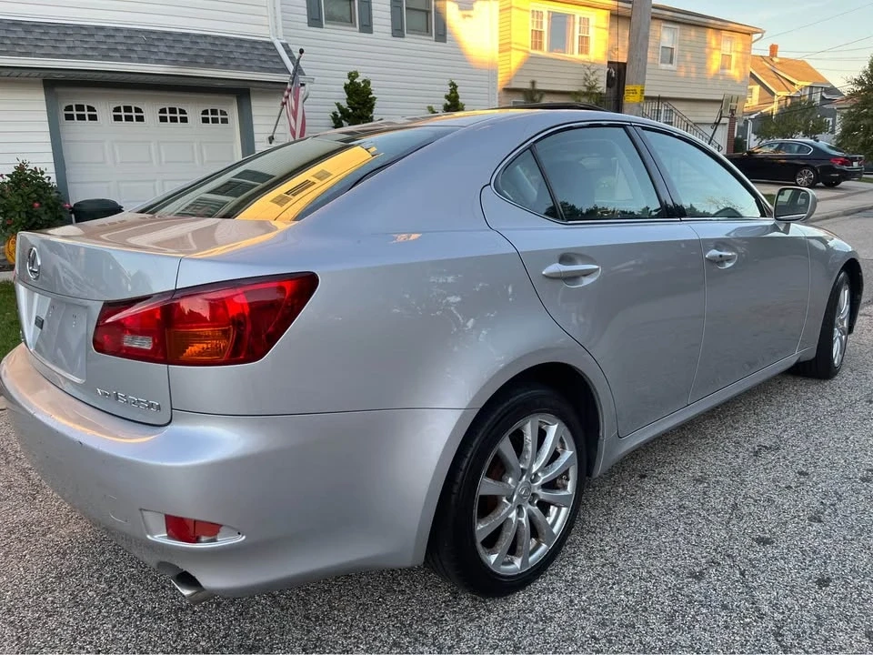 2006 Lexus IS 2nd Gen - Image 4 of 20