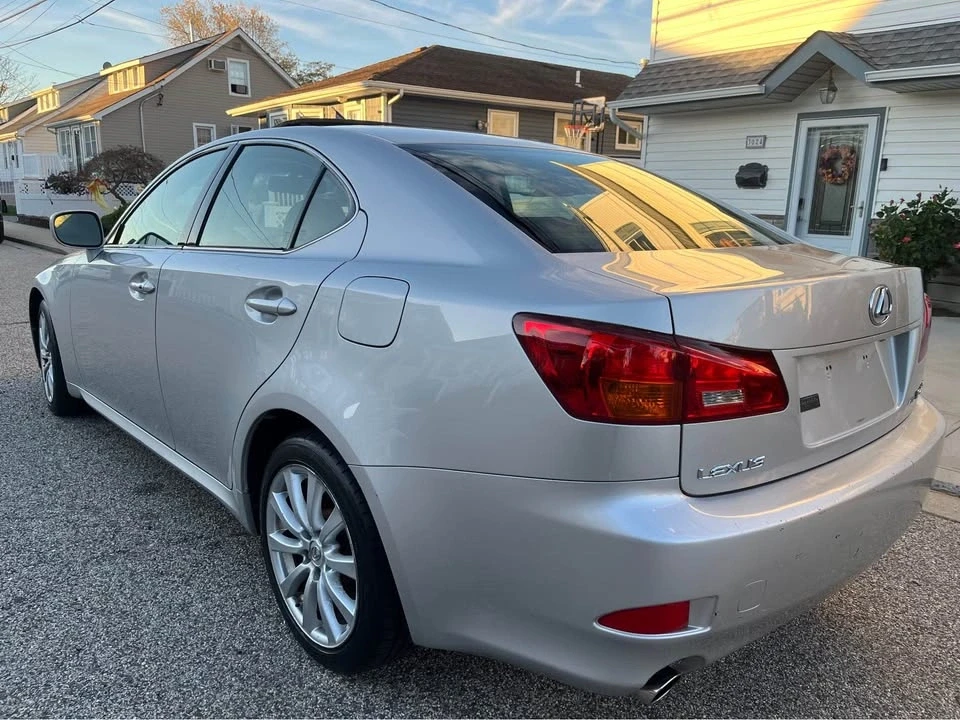 2006 Lexus IS 2nd Gen - Image 3 of 20