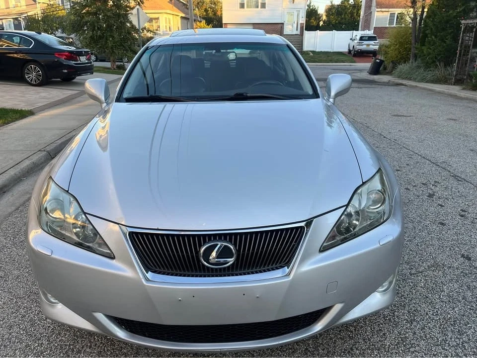 2006 Lexus IS 2nd Gen - Image 5 of 20