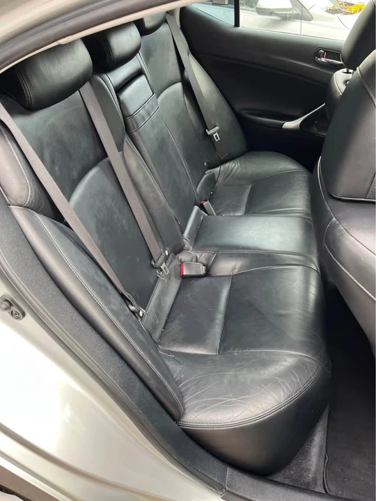 2006 Lexus IS 2nd Gen - Image 7 of 8