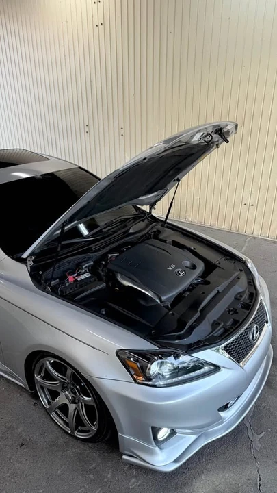 2006 Lexus IS 2nd Gen - Image 5 of 9