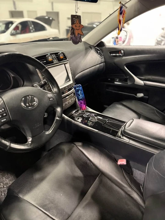 2006 Lexus IS 2nd Gen - Image 4 of 9