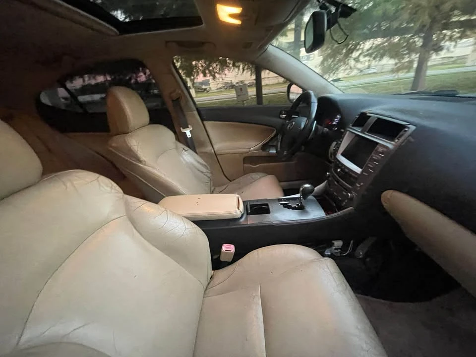 2006 Lexus IS 2nd Gen - Image 8 of 9