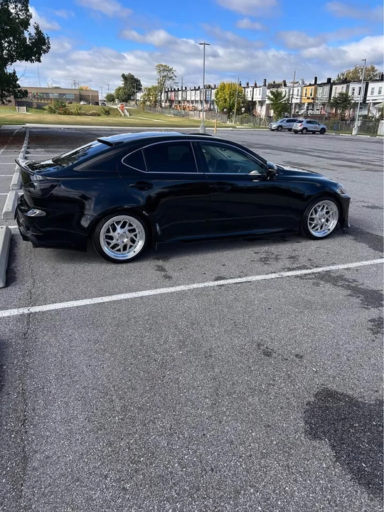 2006 Lexus IS 2nd Gen - Image 3 of 7