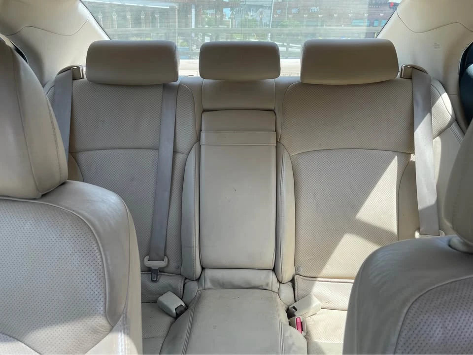 2006 Lexus IS 2nd Gen - Image 6 of 10